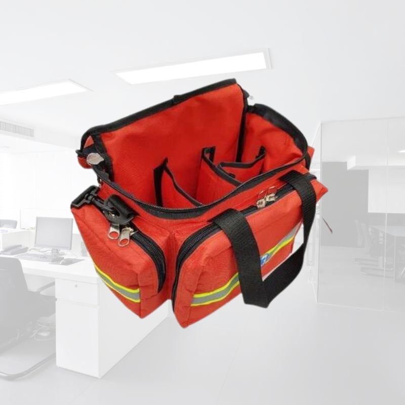 Botiquin Avanzado para actividades de terreno Color rojo - tubotiquin.cl