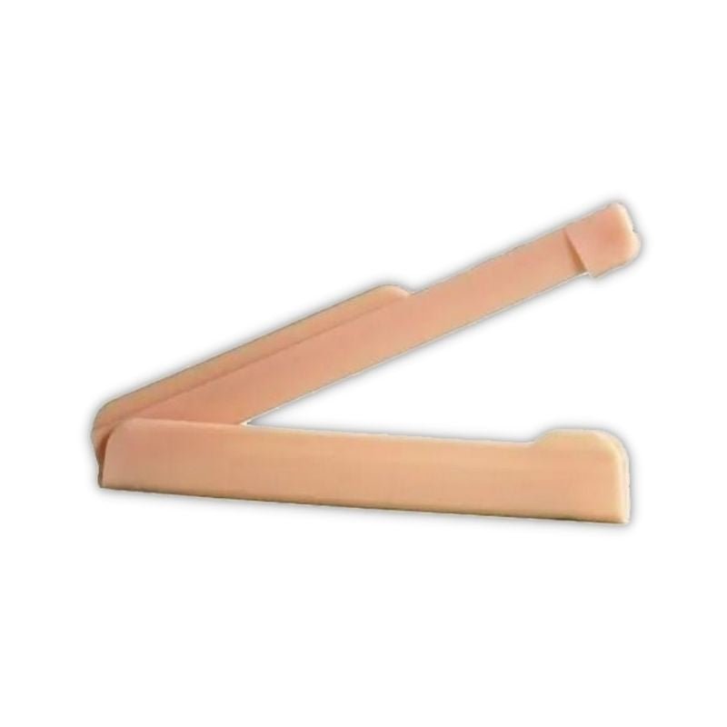 Pinza de cola recta Convatec 175635 cj/10 unid - tubotiquin.cl